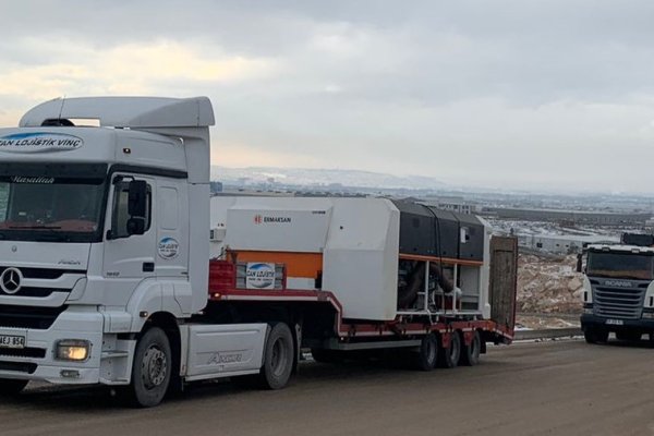 4 METRE GENİŞLİĞİNDE 7 METRE UZUNLUĞUNDA 15 TON HASSAS LAZER KESİM MAKİNASI TAŞIMACILIĞI