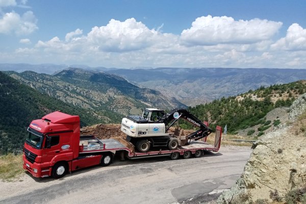 LOWBED TAŞIMACILIĞINDA KESİNTİSİZ HİZMET